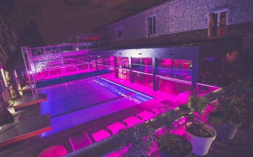 Mas La Farelle Gite, Fitness & Salle De Jeux Gratuite & En Supplement Holiday home *