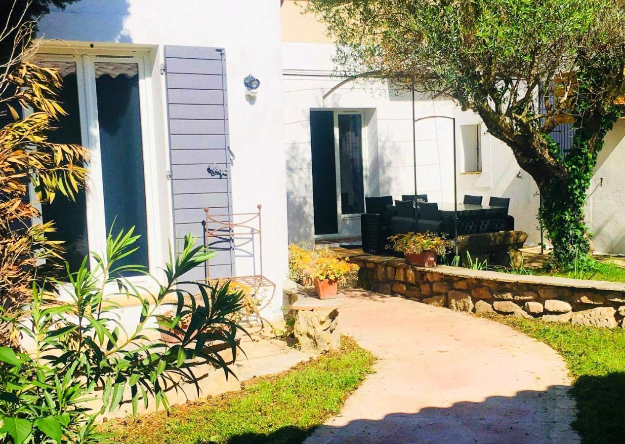 Mas La Farelle Gite, Fitness & Salle De Jeux Gratuite & En Supplement Holiday home Nimes